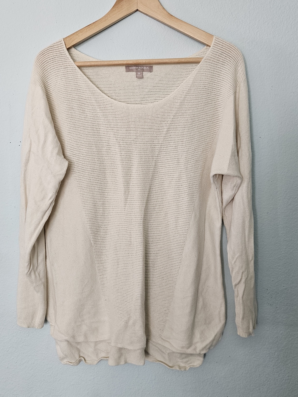 Banana Republic Cream Scoop Neck Lightweight Knit Top